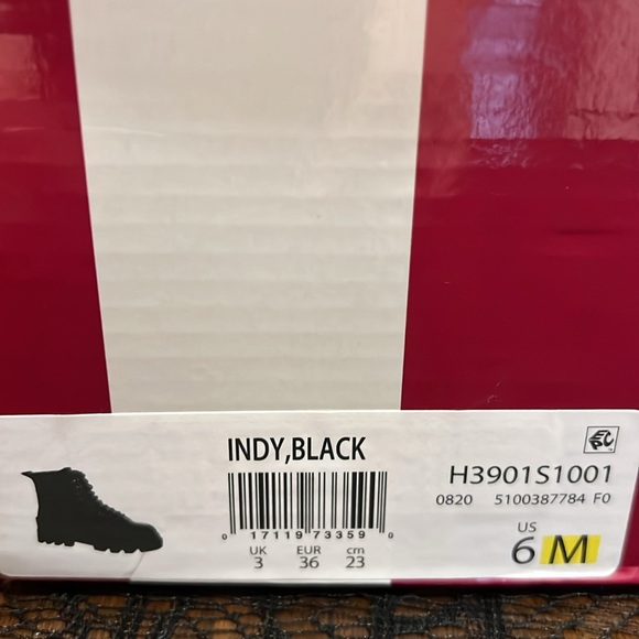 New in box circus combat boots - Picture 3 of 3